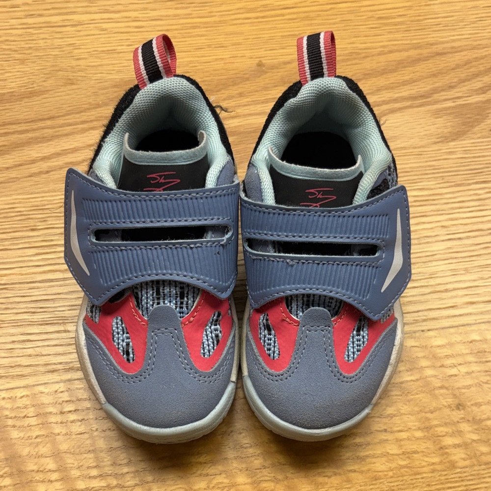 Toddler Lightweight Sneakers in Blue and Red - Easy Velcro Straps